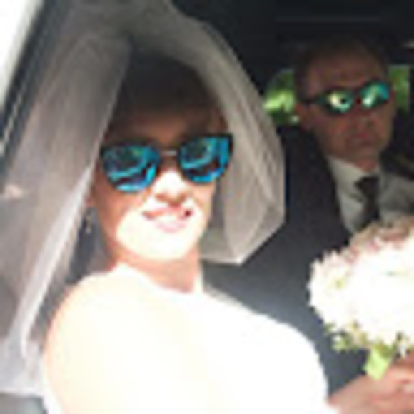 Meet your Posher, Mackenzie - Picture 1 of 1